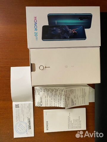 Honor 20Pro 8/256gb. На гарантии