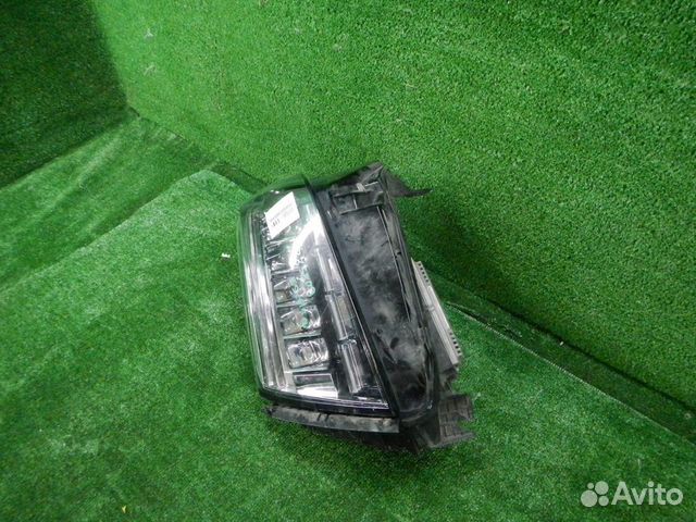 Фара правая Cadillac Escalade 4 (2014-2020) LED 23