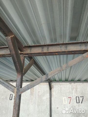 Навес металлический для стоянки Навес металлический для стоянки