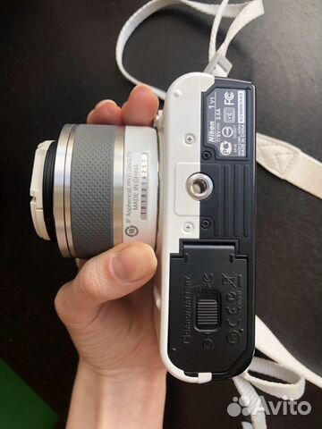 Фотоаппарат Nikon 1 V1 Kit