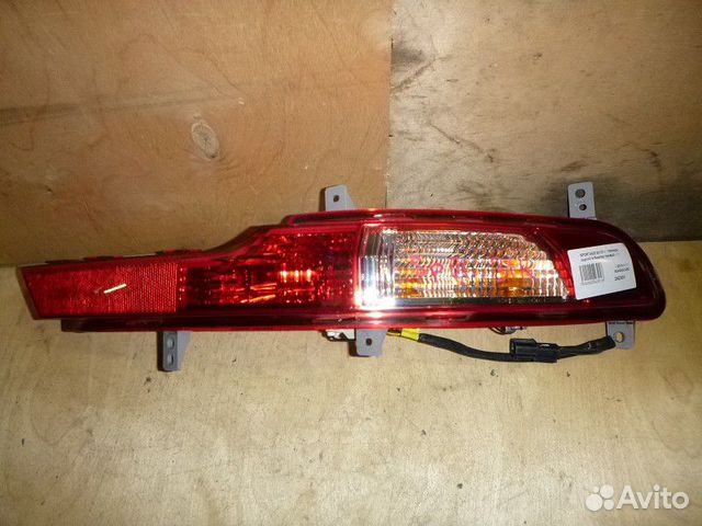 Фонарь задний в бампер правый KIA sportage 2010