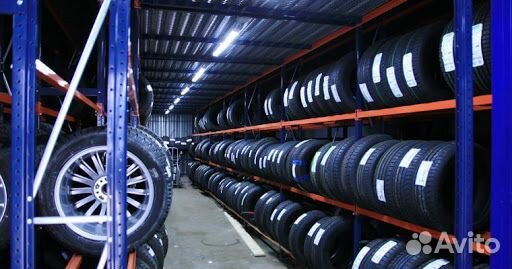 235 55 R18 kumho Crugen Premium KL33 R 18 235 55 R18 kumho Crugen Premium KL33 R 18
