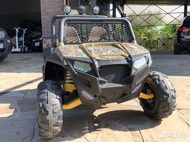 Электромобиль Peg perego rzr 900