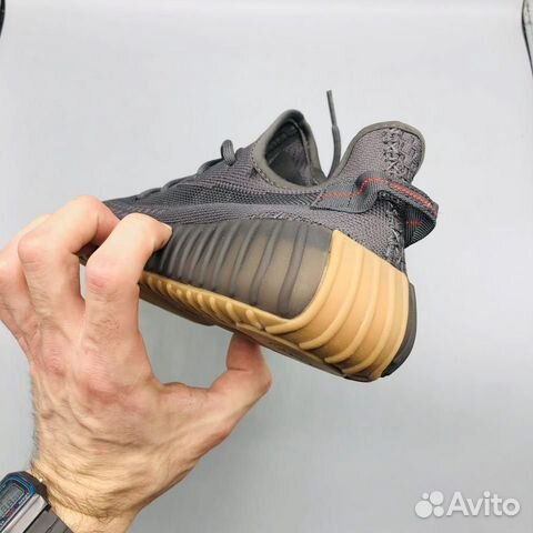 Кроссовки Adidas Yeezy Boost 350 V2 Black Grey Кроссовки Adidas Yeezy Boost 350 V2 Black Grey