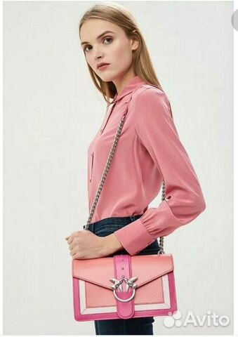 Сумка Pinko кожаная Сумка Pinko кожаная