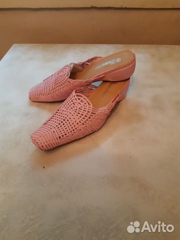 Шлепанцы Шлепанцы