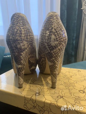 Туфли RiaRosa под змеиную кожу Туфли RiaRosa под змеиную кожу
