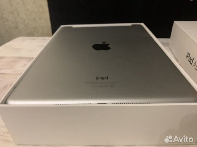 iPad Air 64 с симкой
