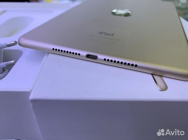 iPad mini 4 iPad mini 4