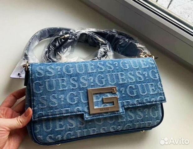 Сумка Guess новая оригинал Сумка Guess новая оригинал