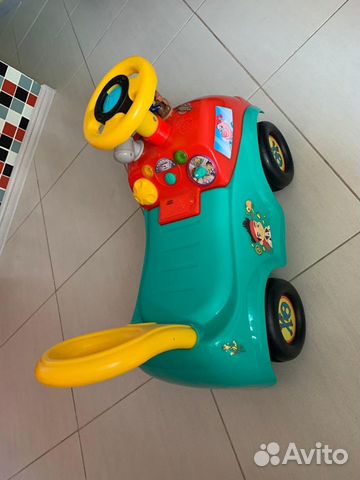 Машинка-каталка музыкальная Disney “Джек и пираты»