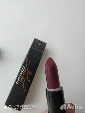 Помада Mac acai