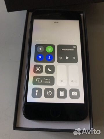 Телефон iPhone 8 на 64 gb Телефон iPhone 8 на 64 gb