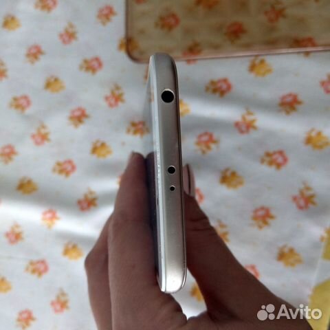 Телефон Телефон