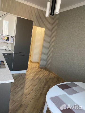 1-к квартира, 42 м², 8/9 эт.