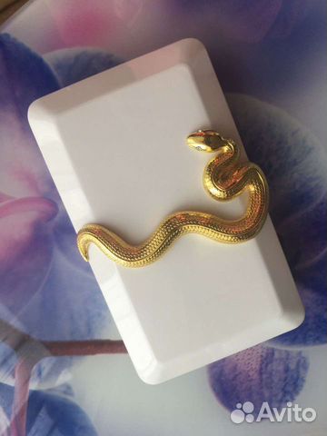 Клатч от Kilian