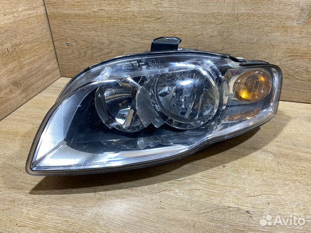 Фара передняя левая Audi A4 B7 Арт. 141153