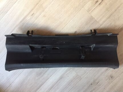 Панель крышки багажника Шкода Октавия А5