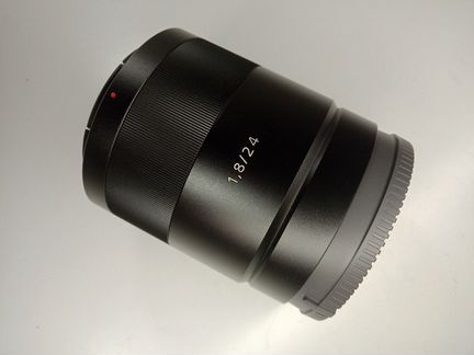 Sony E 24mm f/1.8 (SEL24F18Z) S№0219661 б.у