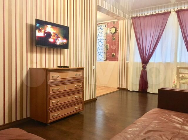 2-к. квартира, 45 м², 1/4 эт.