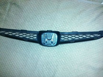 Решётка радиатора Хонда Фит GD-1