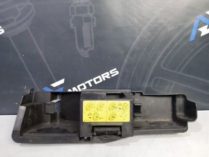 Отсек под инструмент Audi A6 C6 AUK 2005