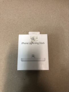 Apple Dock-станция iPhone Lighting Dock