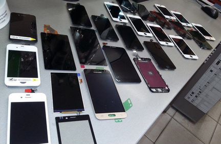 Дисплеи на телефон