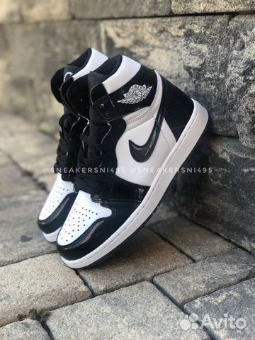 Кроссовки Nike Air Jordan 1