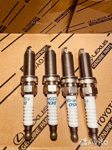 Комплект свечей зажигания Toyota Camry 70 RAV4 2.0