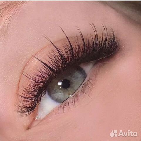 Наращивания объёмных ресничек