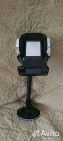 Подставка для телефона в машину