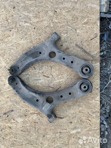 Рычаг передний левый для Hyundai Solaris