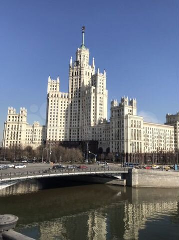 4-к. квартира, 120 м², 4/11 эт.