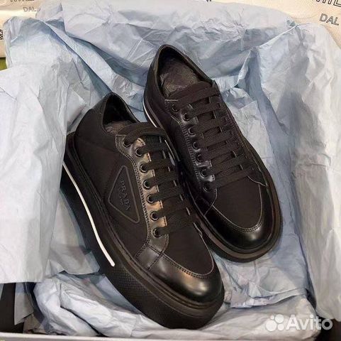 Кроссовки Prada