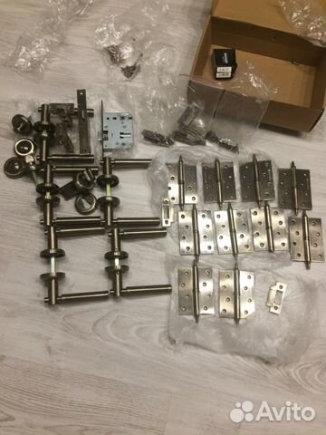 Продам дверные ручки Palladium