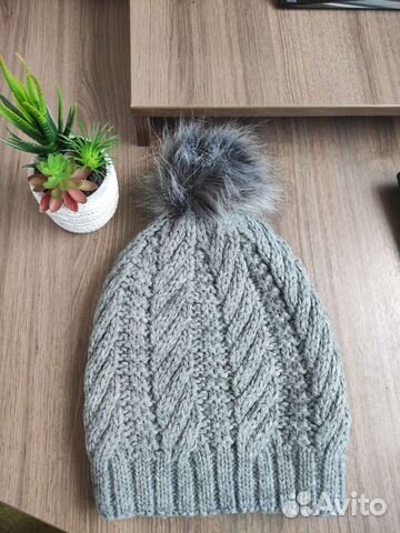 Теплая женская шапка