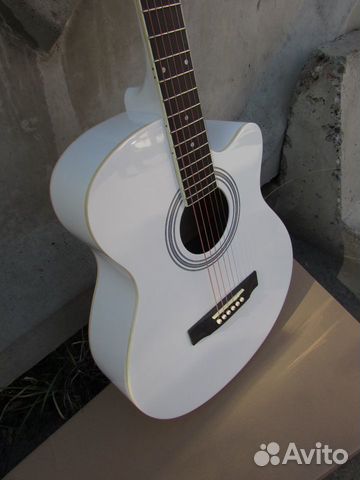 Гитара акустика