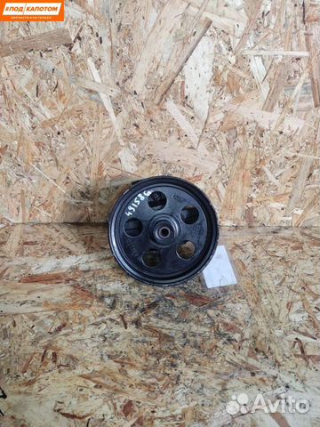 Насос гидроусилителя руля Ford Mondeo 3 1357641