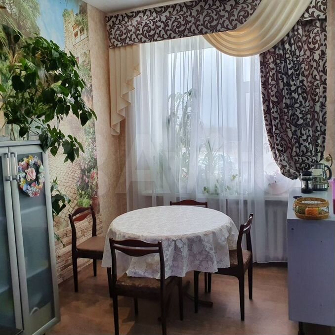 Квартира 2 комнатная вторичка нижневартовске авито. Новоаганск квартиры.