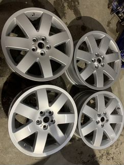 R-20., 5 на 120., литые диски Range Rover