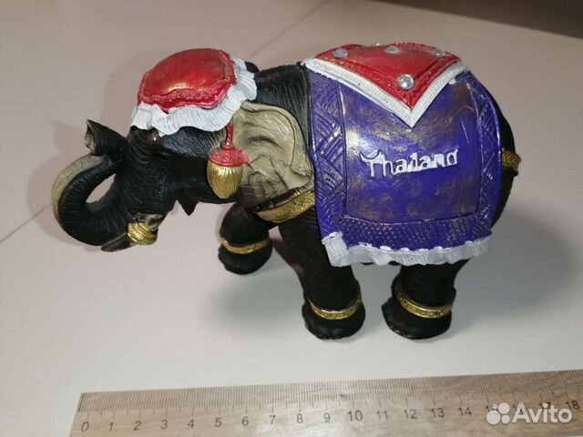 Слон статуэтка