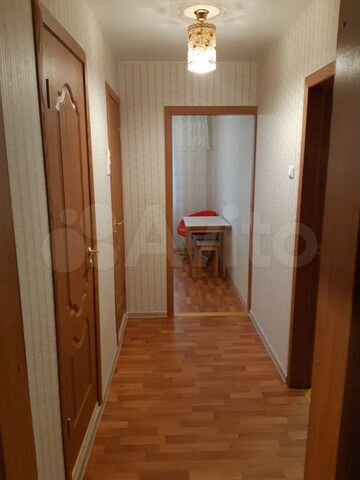 1-к. квартира, 42 м², 4/10 эт.