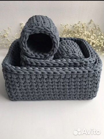 Вязаные интерьерные корзины