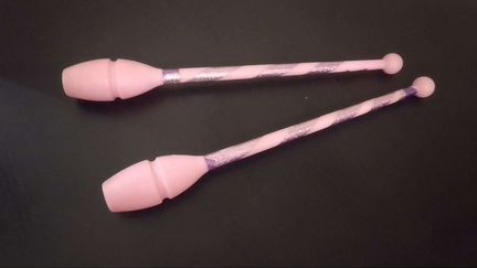 Булавы pastorelli 41 см розовые оригинал