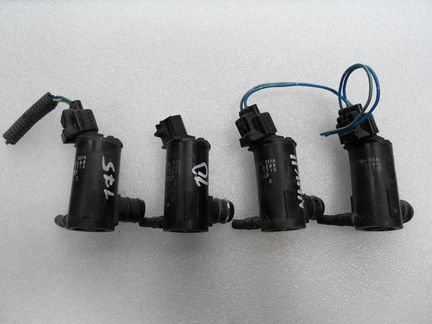 Насос омывателя Toyota