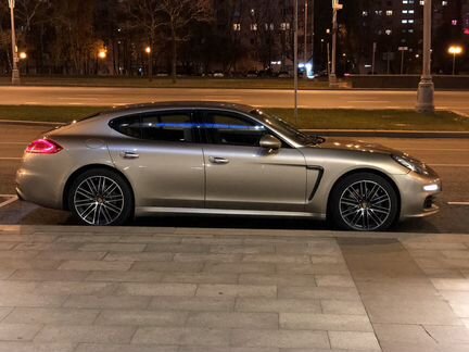 Porsche Panamera, 2014