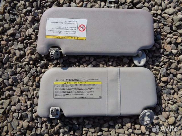 Козырек солнцезащитный Toyota Vitz KSP130 1KR-FE