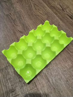 Ячейки/подставка для яиц в холодильник