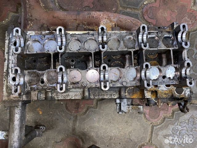 Головка блока цилиндров Mercedes-Benz Vito W638